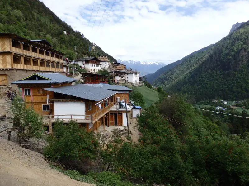 Yubeng, hidden village in the sacred Meili Snow Mountain Range (Meili Xue Shan). Deqin, Yunnan, China.