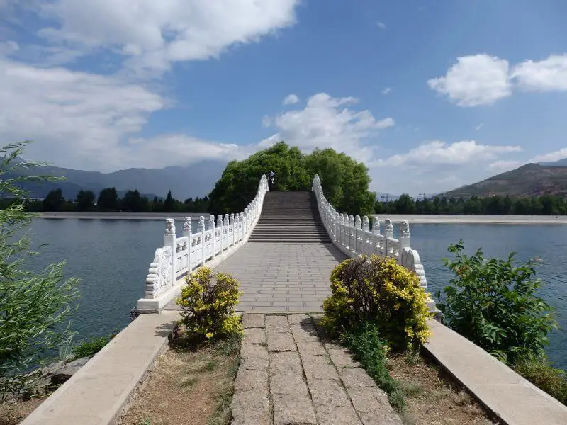 Qingxi Reservoir (Qingxi Shui Ku), Lijiang. Yunnan, China.