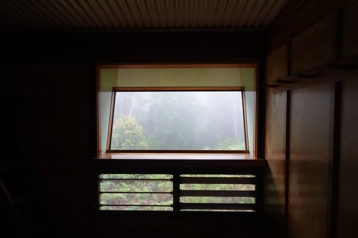 Rainy morning, Munro Cabin