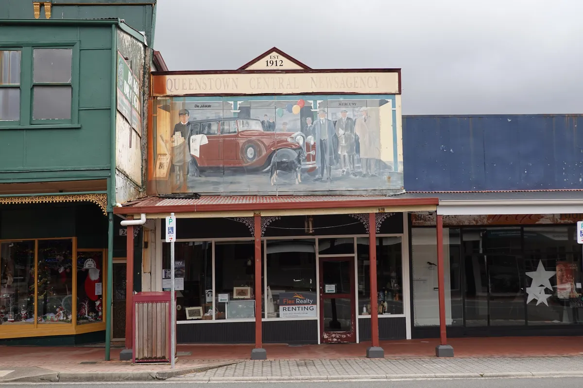 Queenstown Central News Agency. Tasmania